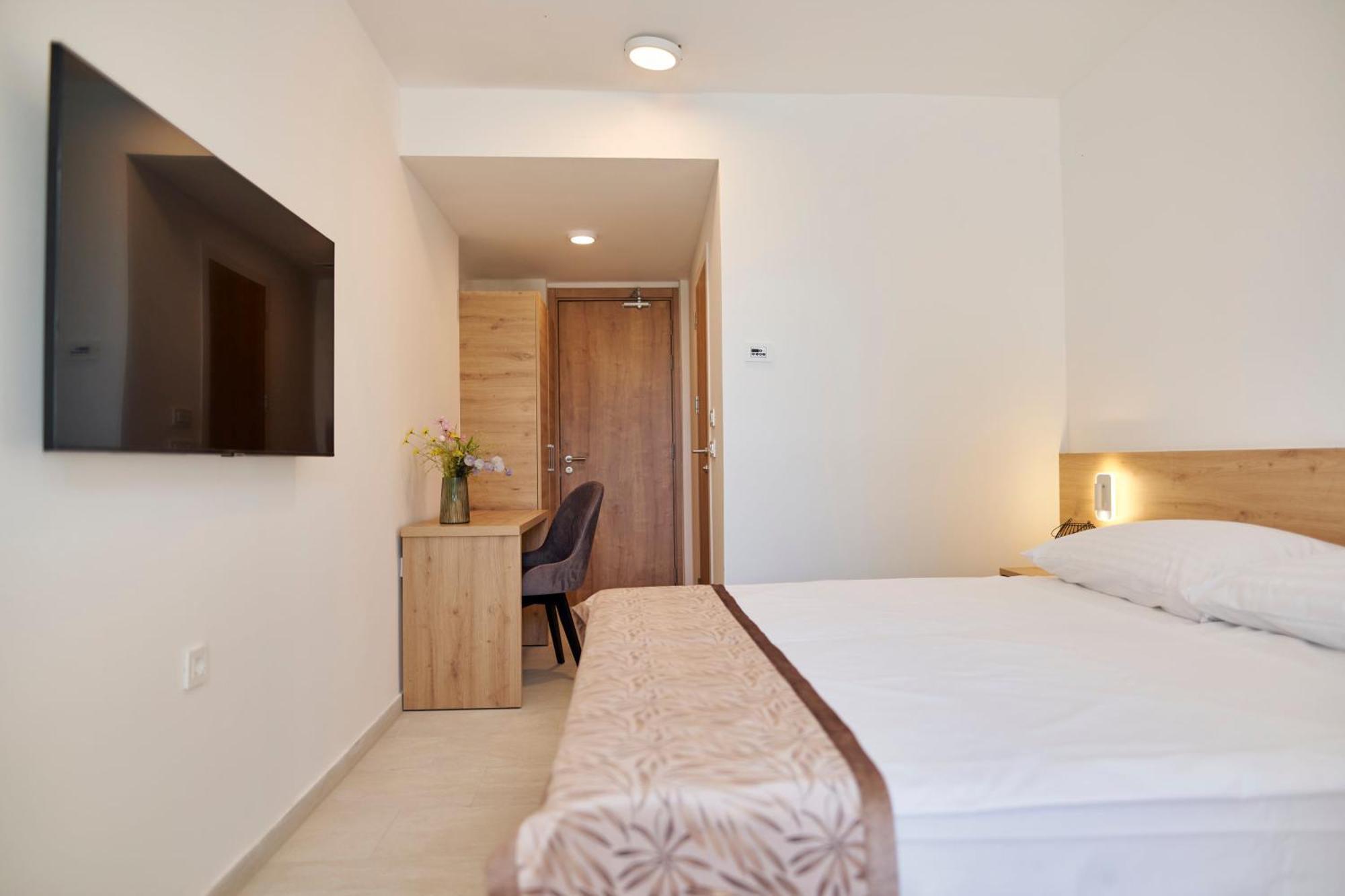 Colentum Resort Murter Chambre photo