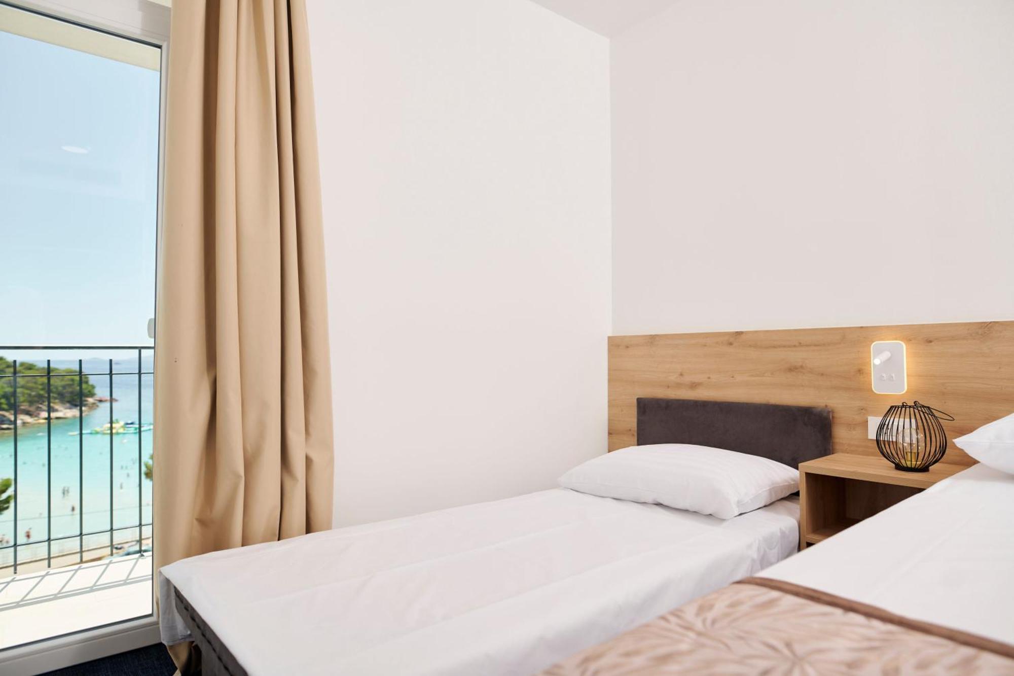 Colentum Resort Murter Chambre photo