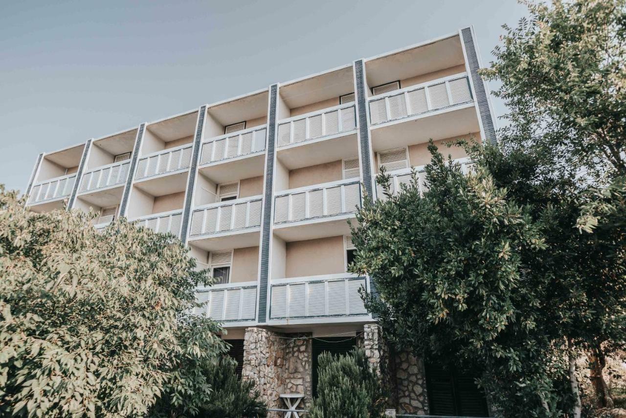 Colentum Resort Murter Extérieur photo